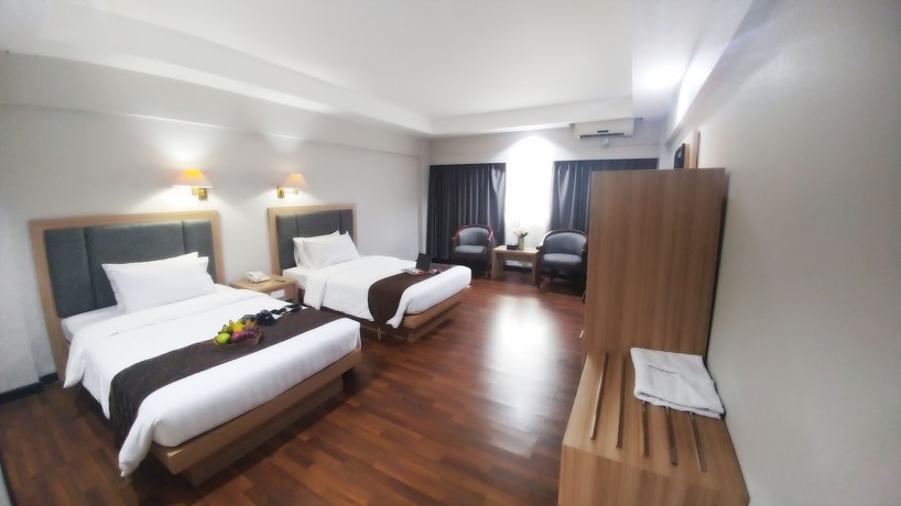 Imagen de la habitación del Hotel Kapuas Palace Pontianak. Foto 10