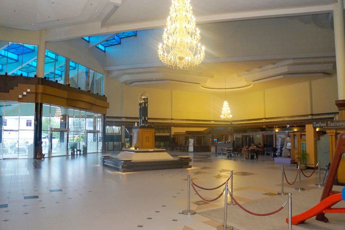 Imagen de los interiores del Hotel Kapuas Palace Pontianak. Foto 20