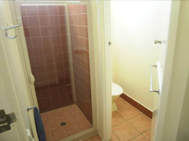 Imagen de la habitación del Hotel Kar Rama Motor Inn. Foto 12