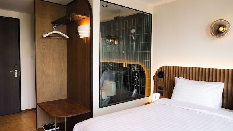 Imagen de la habitación del Hotel Karaarom. Foto 15