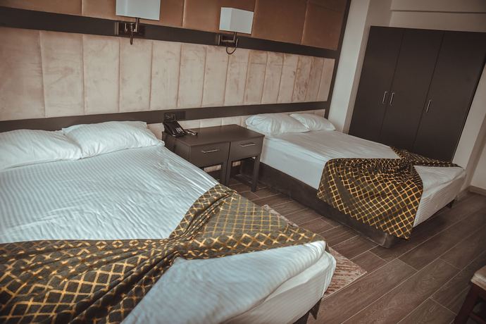 Imagen de la habitación del Hotel Karabag. Foto 10