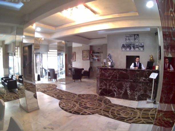 Imagen de los interiores del Hotel Karabag. Foto 20