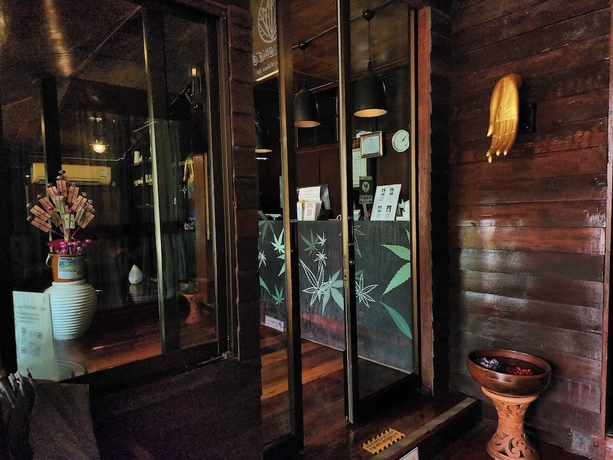 Imagen de los interiores del Hotel Karaboon Wellness. Foto 15