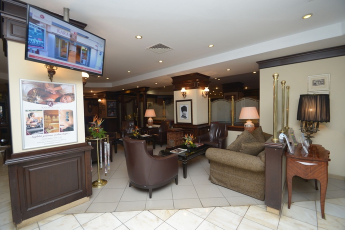 Imagen de los interiores del Hotel Karaca Otel. Foto 13
