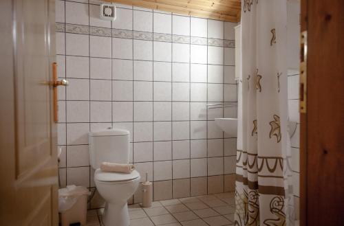 Imagen de la habitación del Hotel Karagiannis. Foto 6