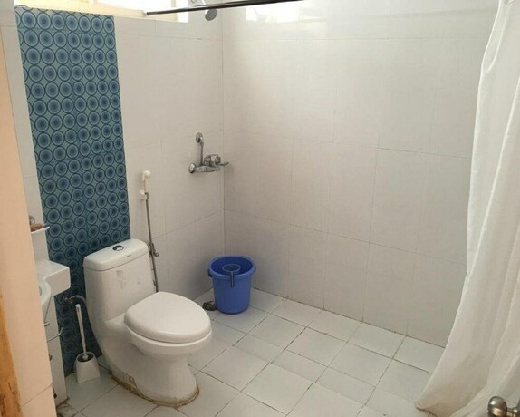 Imagen de la habitación del Hotel Karakoram. Foto 21