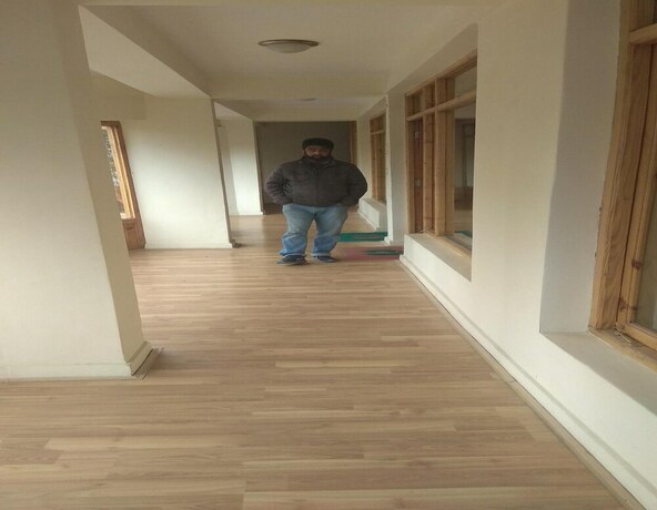 Imagen de los interiores del Hotel Karakoram. Foto 25