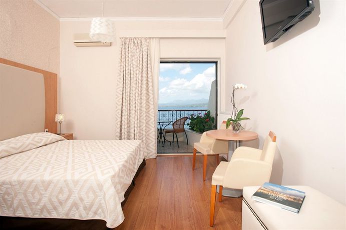 Imagen de la habitación del Hotel Karalis Beach. Foto 4