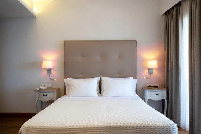 Imagen de la habitación del Hotel Karalis City. Foto 13