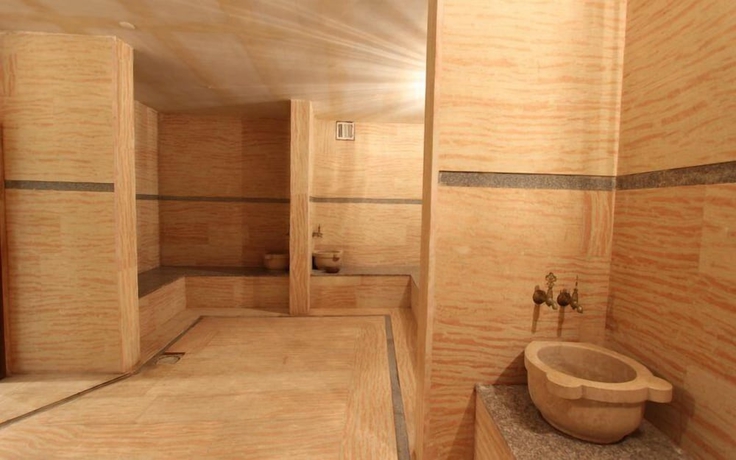 Imagen de los interiores del Hotel Karaman Kent Otel. Foto 18