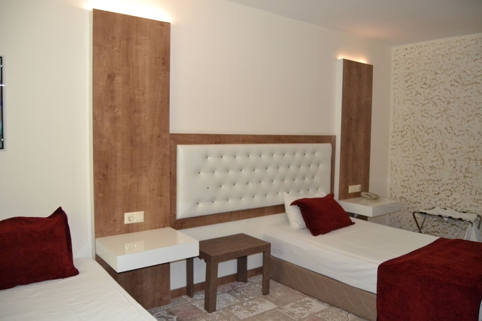 Imagen de la habitación del Hotel Karaman Kent Otel. Foto 9