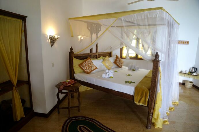 Imagen de la habitación del Hotel Karamba. Foto 13