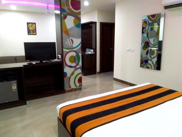 Imagen de la habitación del Hotel Karan Vilas, Agra. Foto 11