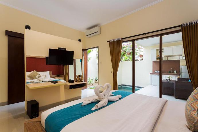 Imagen de la habitación del Hotel Karana Villa. Foto 3