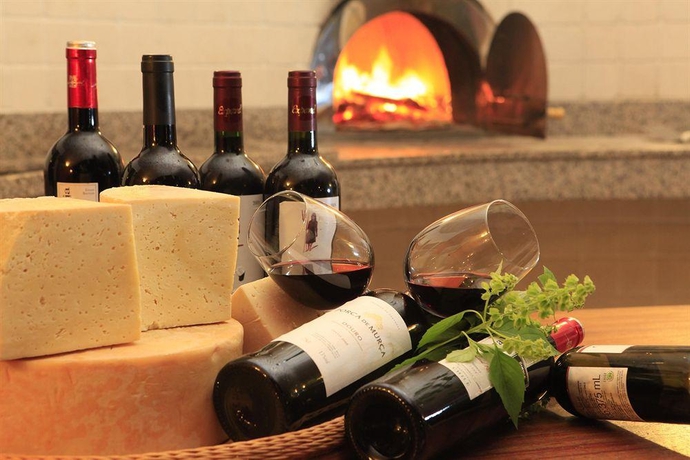 Imagen general del Hotel Karapitangui. Foto 6