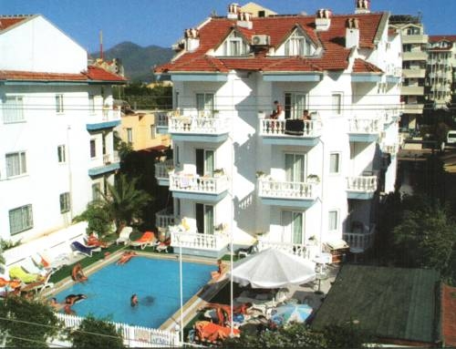 Imagen general del Hotel Karatas. Foto 10