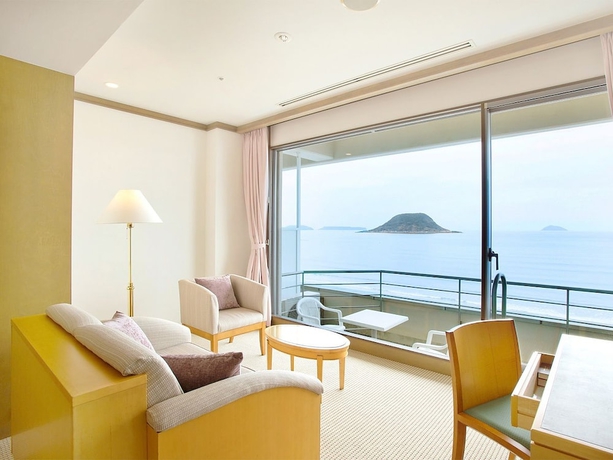 Imagen de la habitación del Hotel Karatsu Seaside Hotel. Foto 2