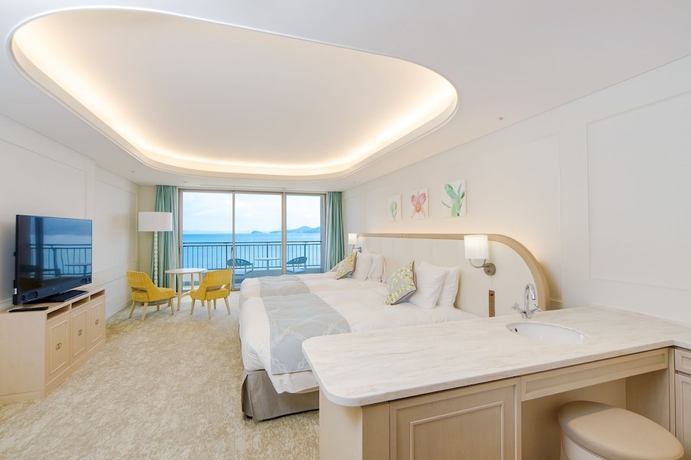 Imagen de la habitación del Hotel Karatsu Seaside Hotel. Foto 4
