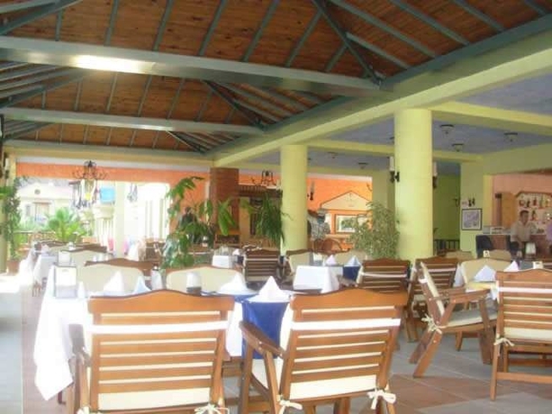 Imagen general del Hotel Karbelsun. Foto 3
