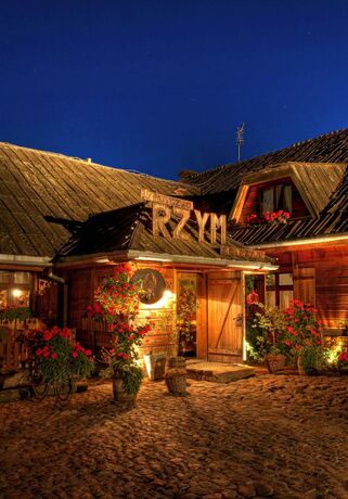 Imagen general del Hotel Karczma Rzym. Foto 11