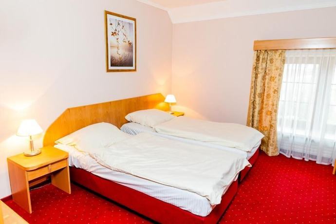 Imagen de la habitación del Hotel Karczyce. Foto 10