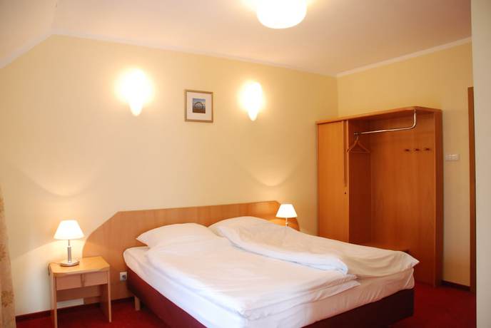 Imagen de la habitación del Hotel Karczyce. Foto 13