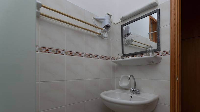 Imagen de la habitación del Hotel Kardamili Beach. Foto 11