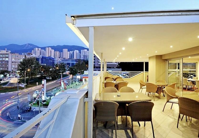 Imagen general del Hotel Kardes. Foto 7