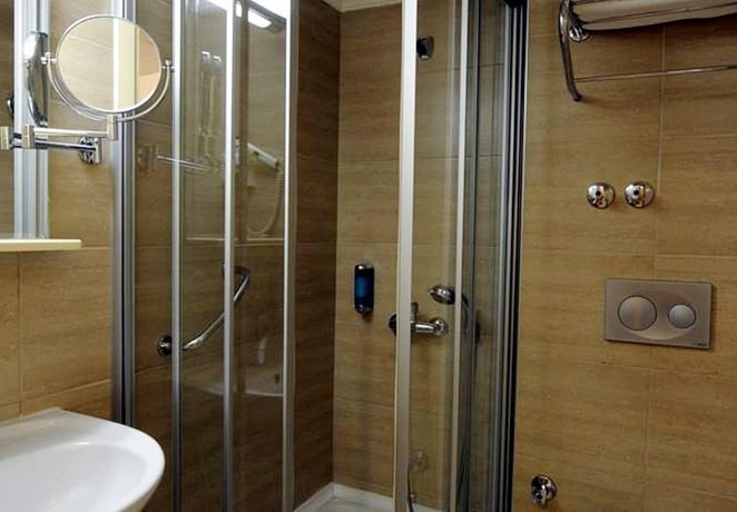 Imagen general del Hotel Kardes. Foto 13