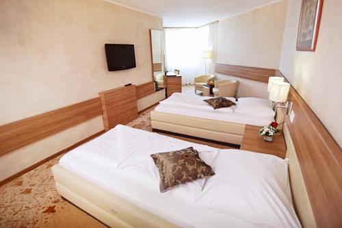 Imagen general del Hotel Kardial. Foto 12