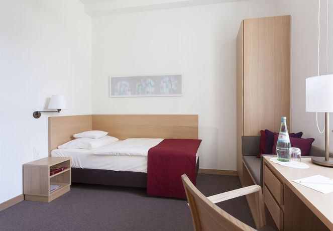 Imagen de la habitación del Hotel Kardinal Schulte Haus. Foto 9