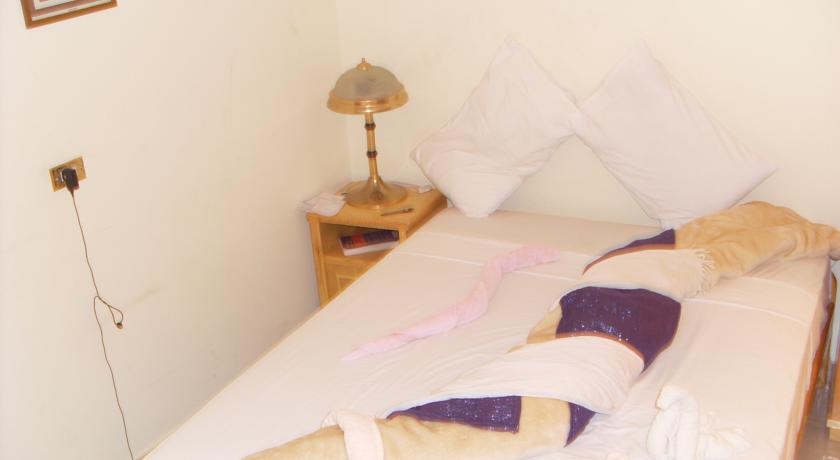 Imagen de la habitación del Hotel Kareem. Foto 5