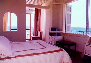 Imagen de la habitación del Hotel Karellion. Foto 5