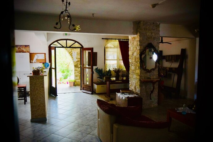 Imagen general del Hotel Kari. Foto 11