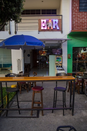 Imagen del bar/restaurante del Hotel Kariary. Foto 6