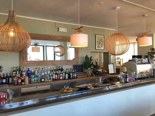 Imagen del bar/restaurante del Hotel Karibe, Bibione Lido del Sole. Foto 8