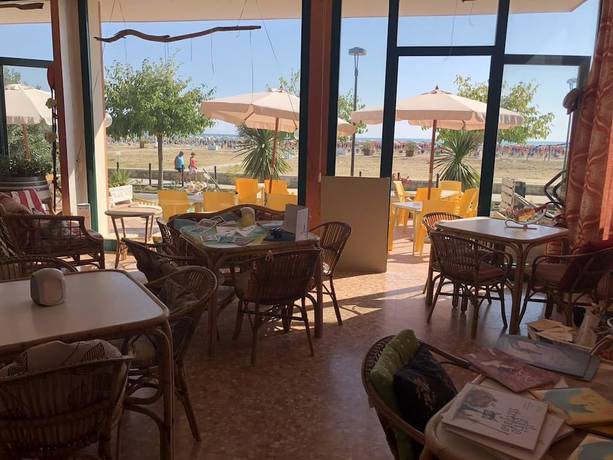 Imagen del bar/restaurante del Hotel Karibe, Bibione Lido del Sole. Foto 10