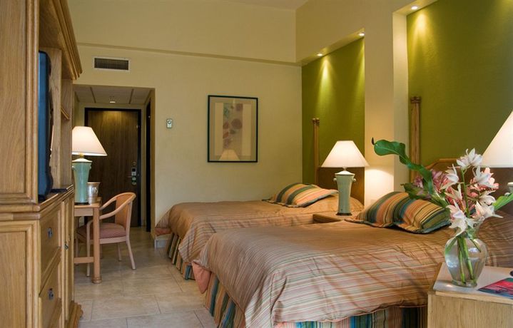 Imagen general del Hotel Karibe, P&eacute;tionville. Foto 3