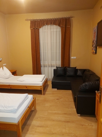 Imagen de la habitación del Hotel Karin, Budapest. Foto 3