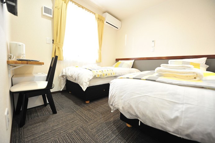 Imagen de la habitación del Hotel Karin Doo. Foto 9