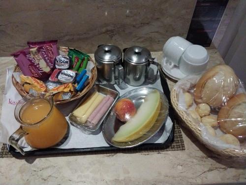 Imagen general del Hotel Karinho. Foto 4