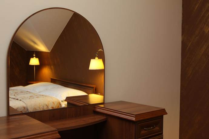 Imagen de la habitación del Hotel Karino Spa. Foto 14