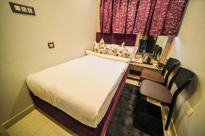 Imagen de la habitación del Hotel Karisma Premium. Foto 3