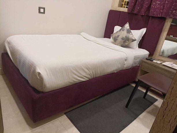 Imagen de la habitación del Hotel Karisma Premium. Foto 9