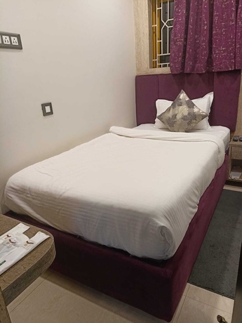 Imagen de la habitación del Hotel Karisma Premium. Foto 10