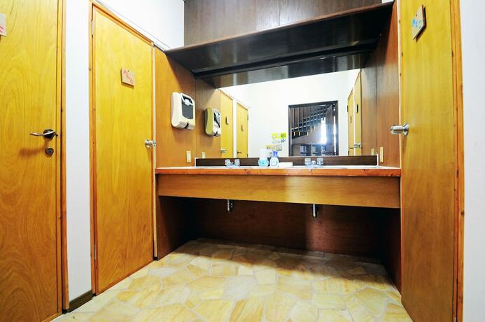 Imagen de los interiores del Hotel Kariyushi Condominium Resort Yuudekiya. Foto 12