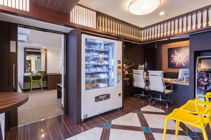Imagen de los interiores del Hotel Kariyushi Lch. Premium. Foto 16