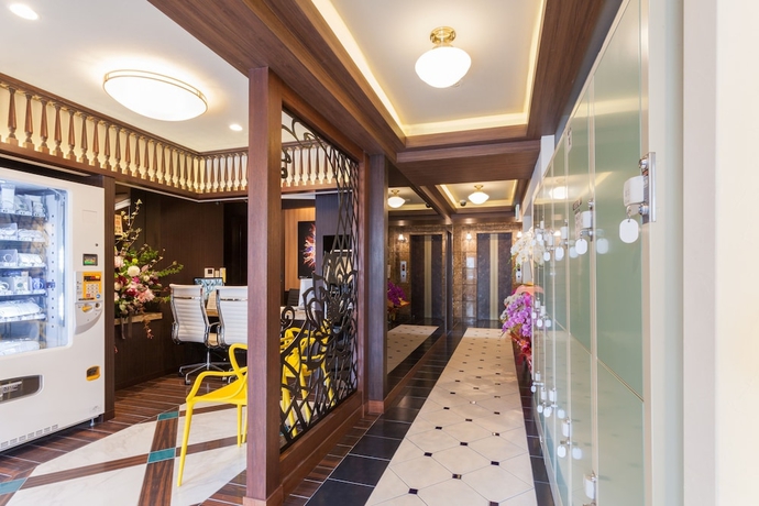 Imagen de los interiores del Hotel Kariyushi Lch. Premium. Foto 18