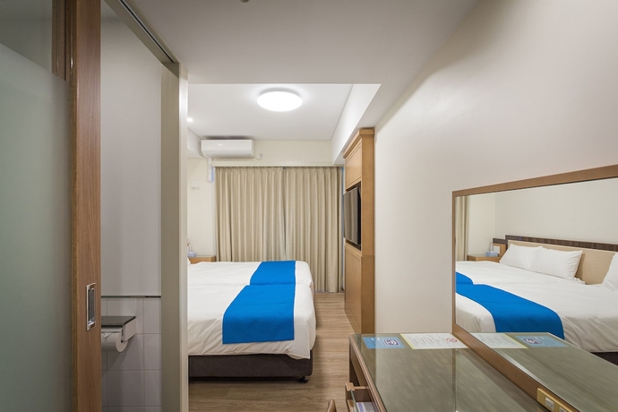 Imagen de la habitación del Hotel Kariyushi Lch Resort. Foto 8