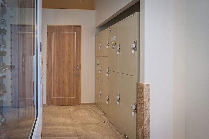 Imagen de los interiores del Hotel Kariyushi Lch Resort. Foto 16